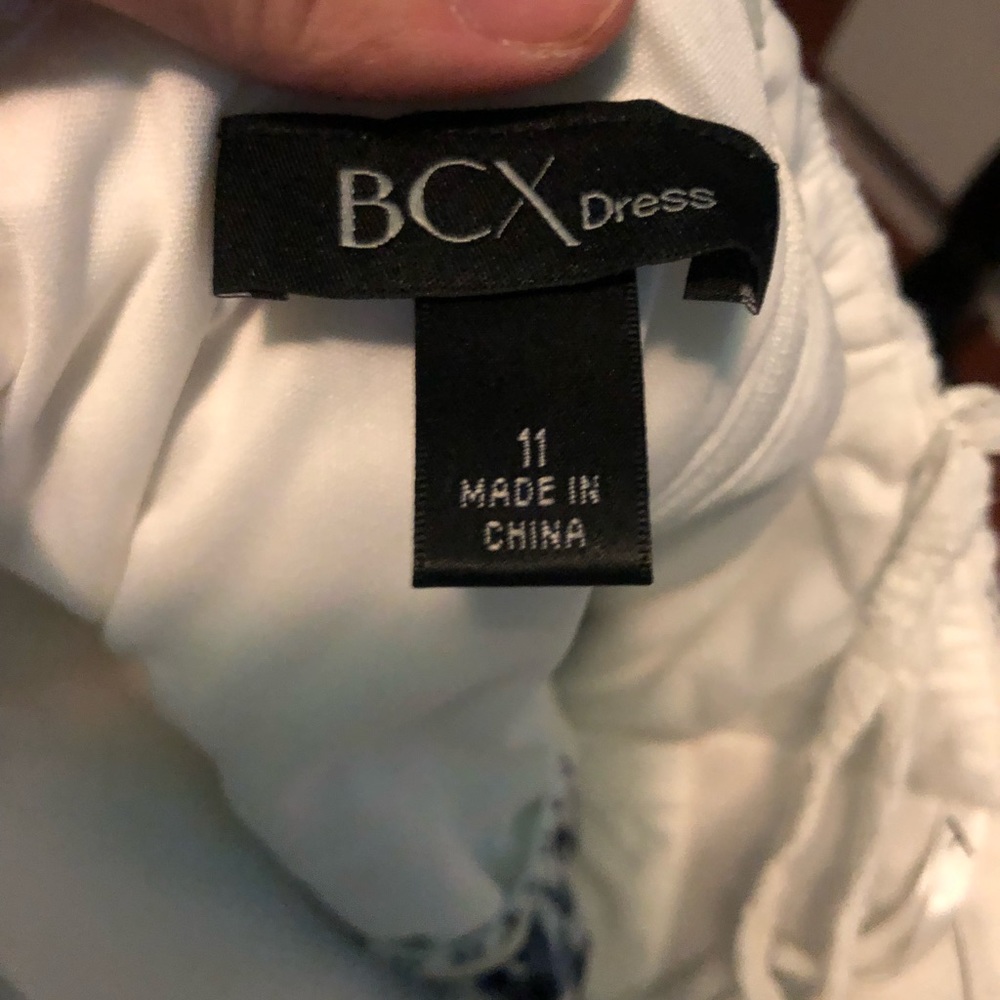 New dress white top black/white checkered bottom - Picture 4 of 4